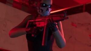 Lucia holds an MP5 in GTA VI.