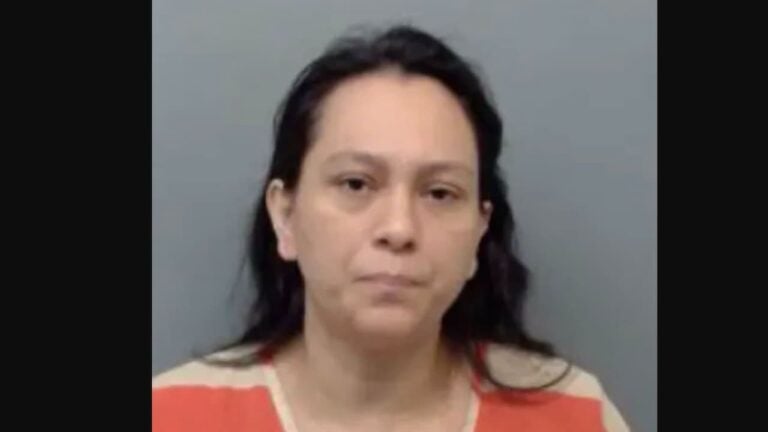 Estella Valderrabano-Barrera